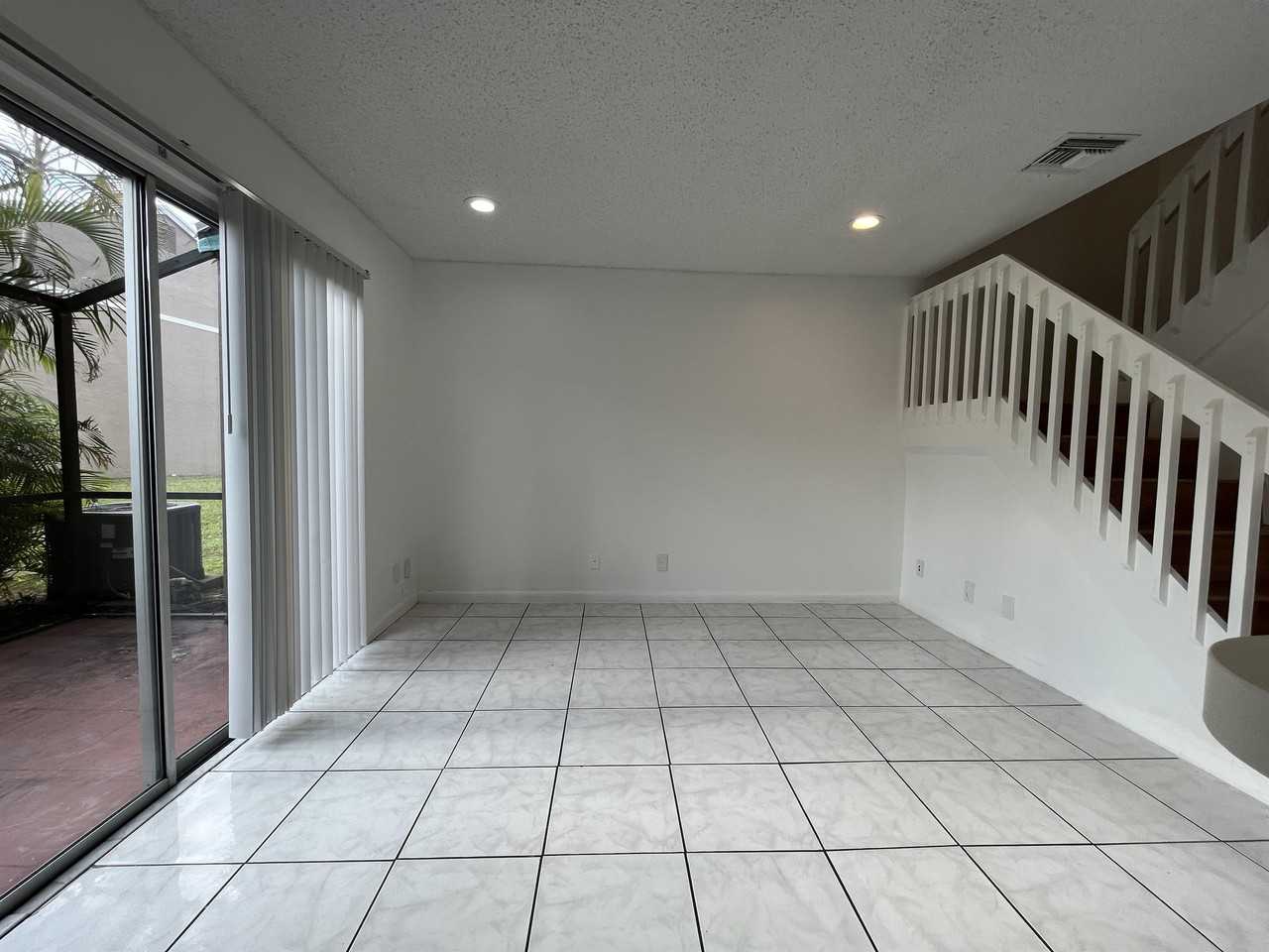 1419 Sussex Dr #497 - Photo 4 of 21