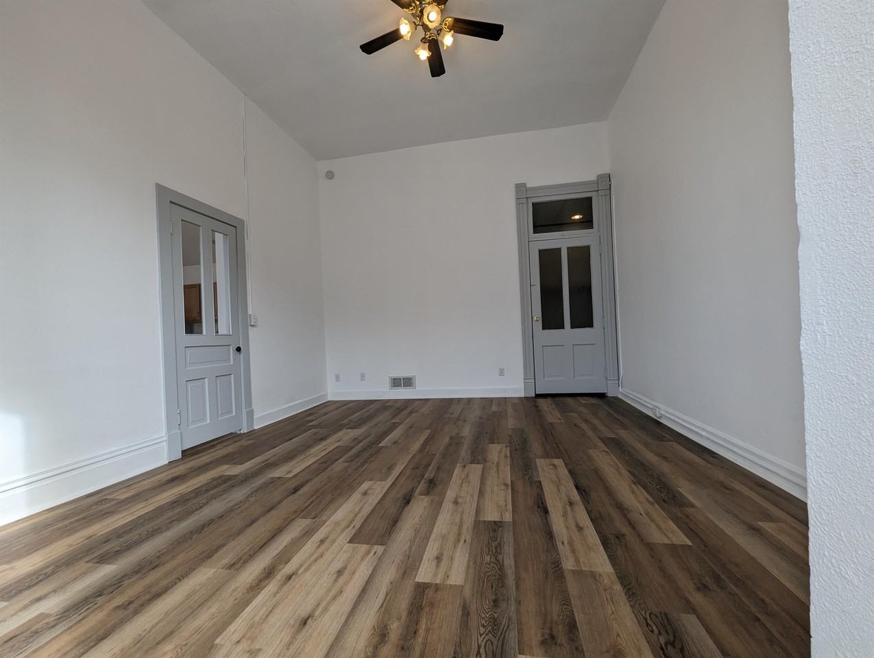 108 N 1st St #108 - Photo 5 of 9