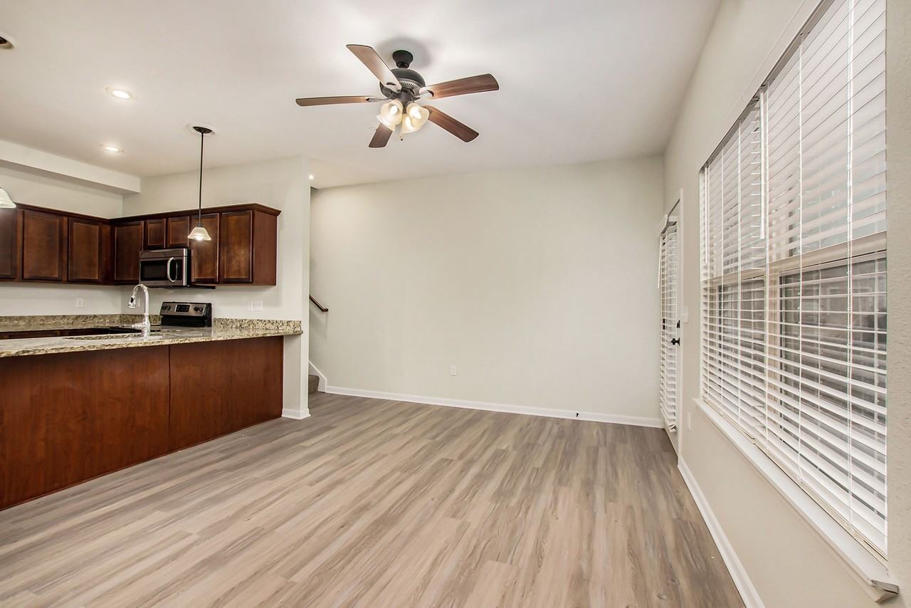 6411 Darnell St #6411 - Photo 5 of 14
