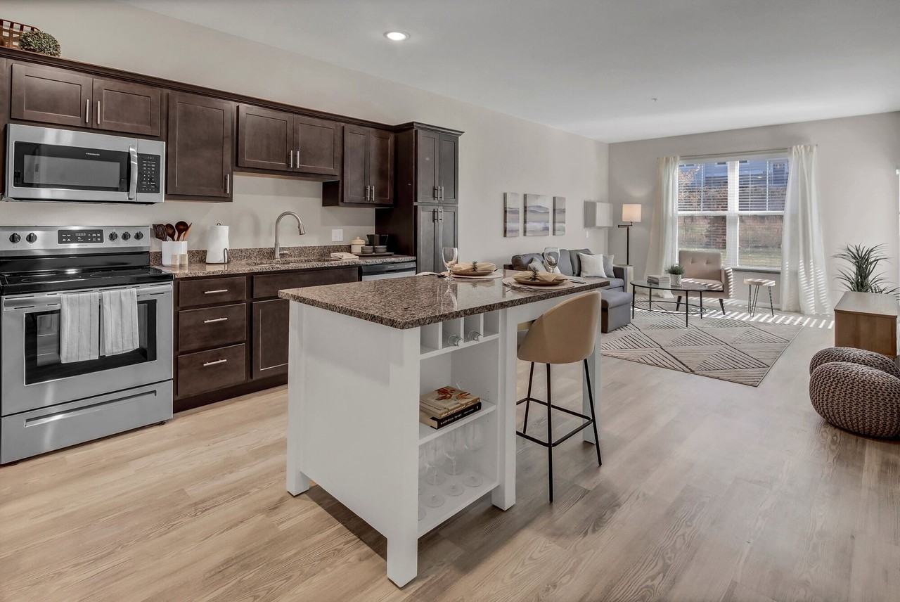 Anchor View Apartments - Photo 3 of 29