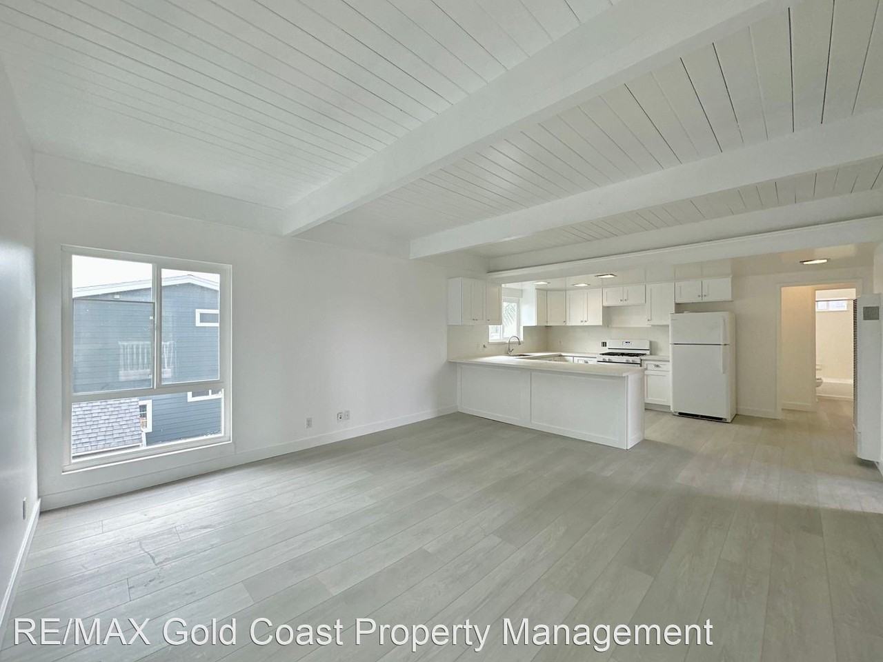 148 Ventura Ave - Photo 3 of 20