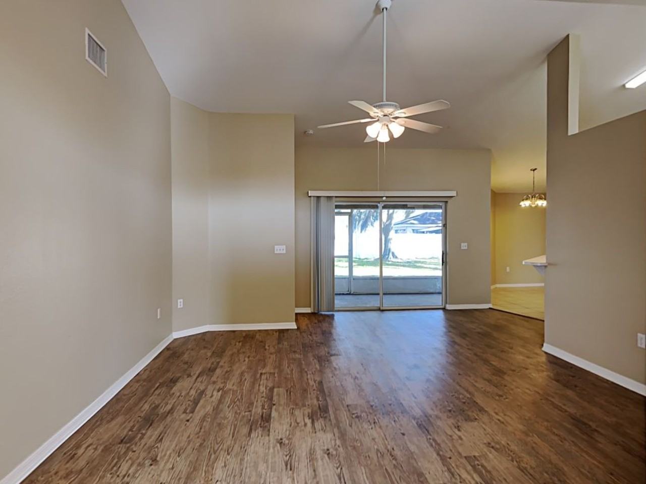 2985 Coach Lamp Rd - Photo 3 of 19