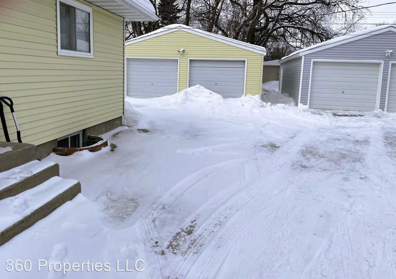 1321 14th Street South - Photo 2 of 19