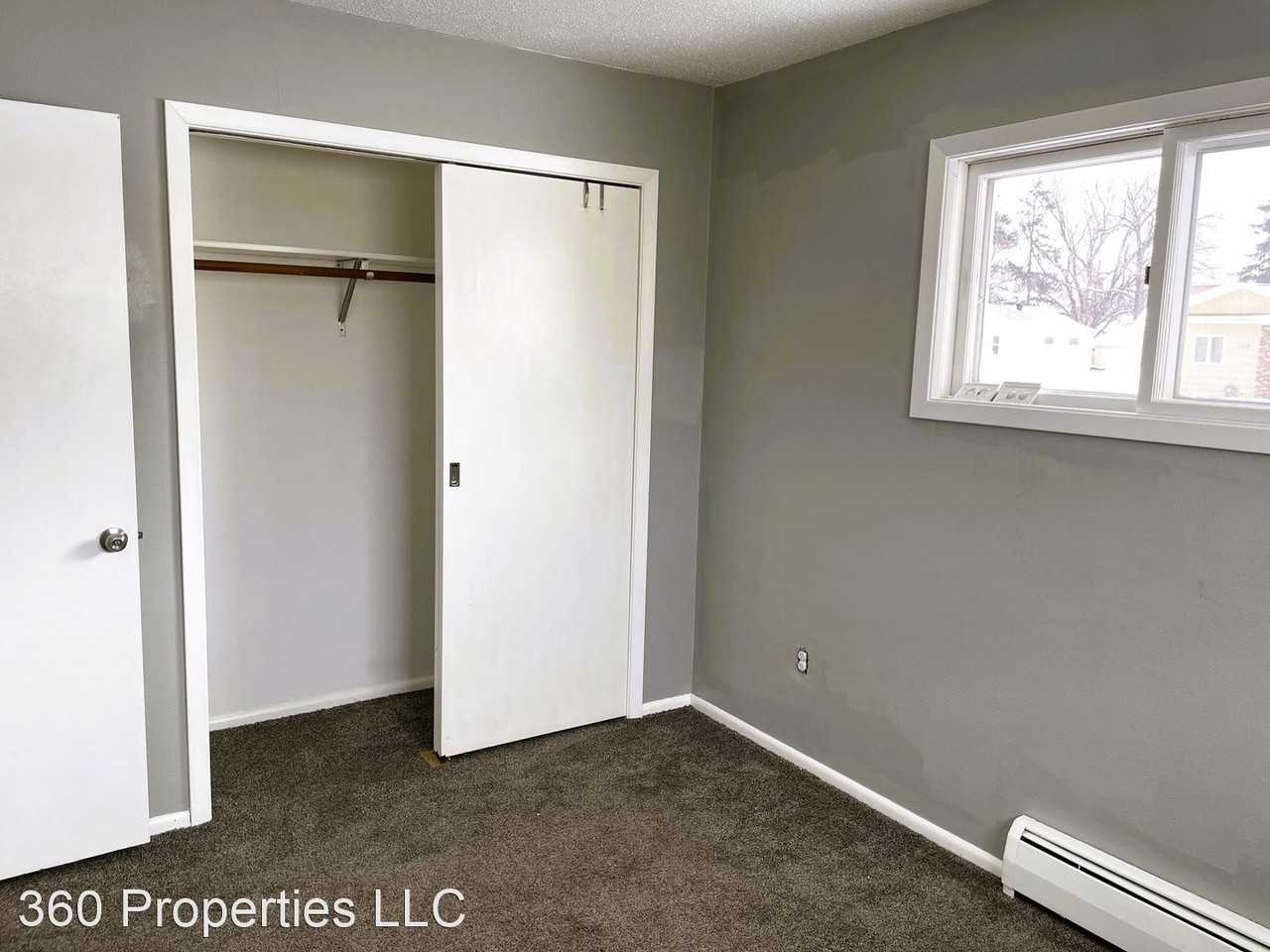 1321 14th Street South - Photo 3 of 19