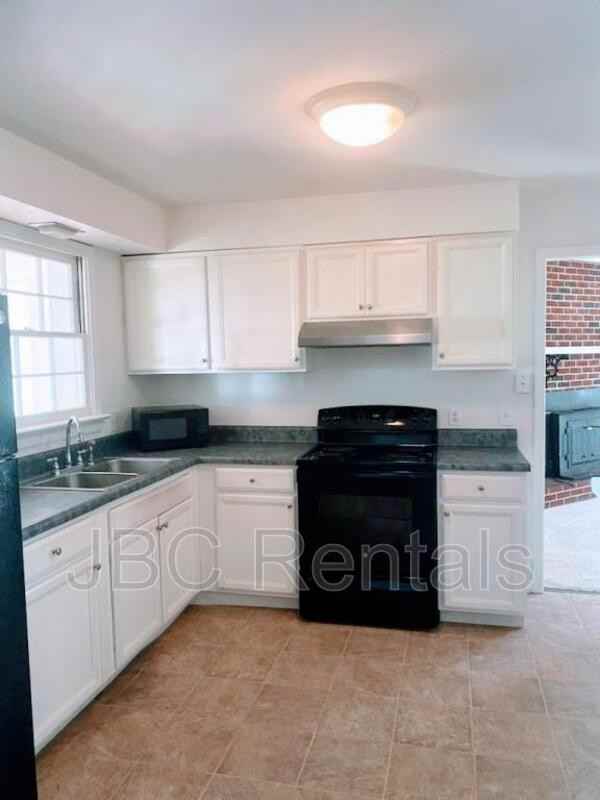 5801 Obisque Dr - Photo 2 of 20