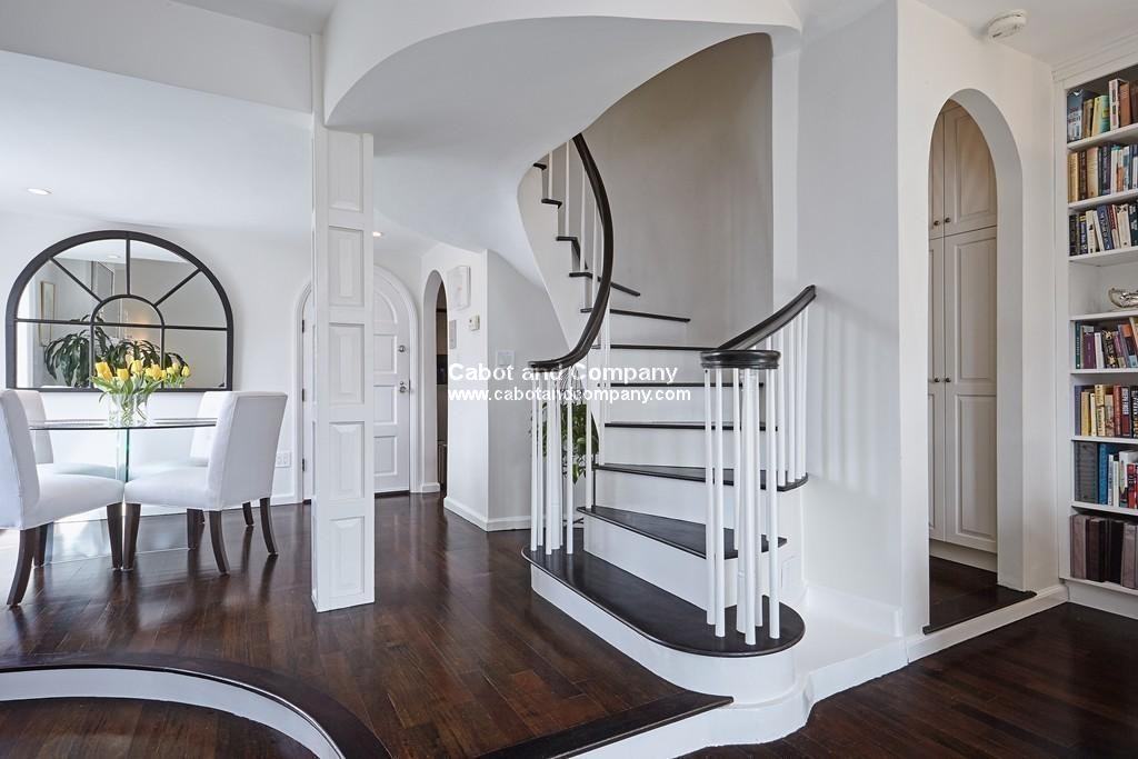 124 Beacon St #PHF - Photo 2 of 18