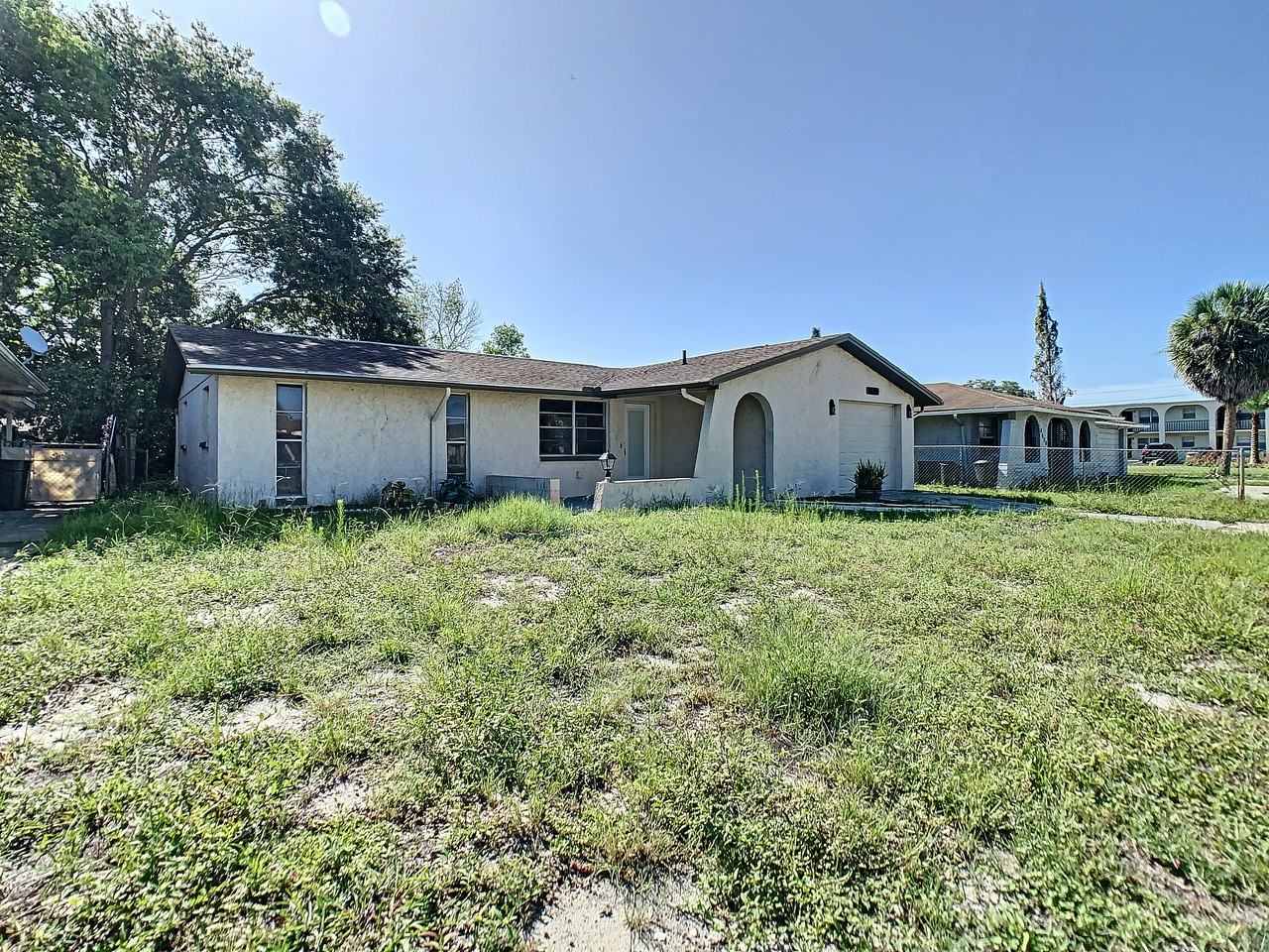 8626 Robilina Rd - Photo 2 of 30