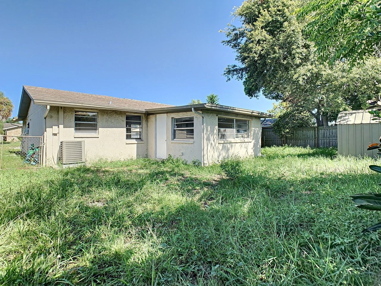 8626 Robilina Rd - Photo 3 of 30