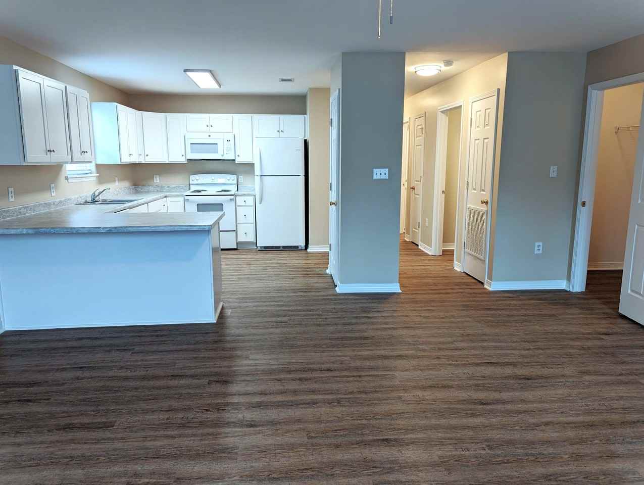 3 Center Wind Rdg E #C - Photo 5 of 30