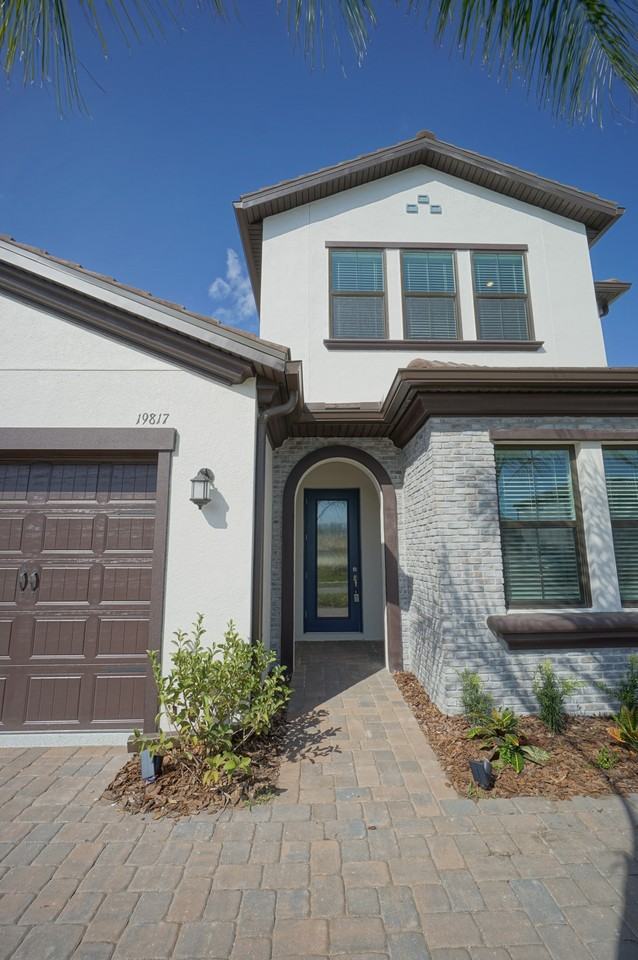 19817 Cypress Bridge Dr - Photo 2 of 28