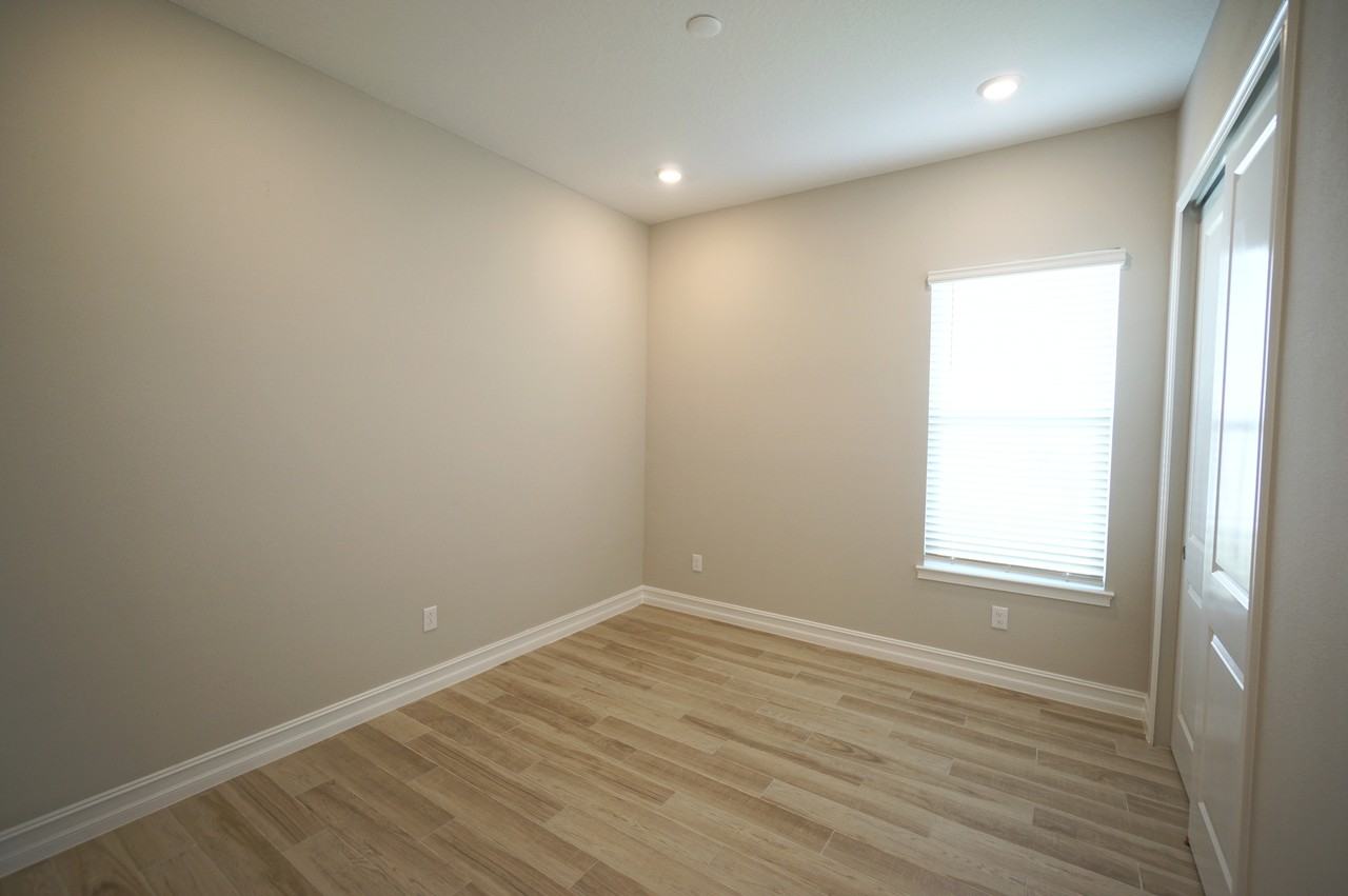 19817 Cypress Bridge Dr - Photo 7 of 28