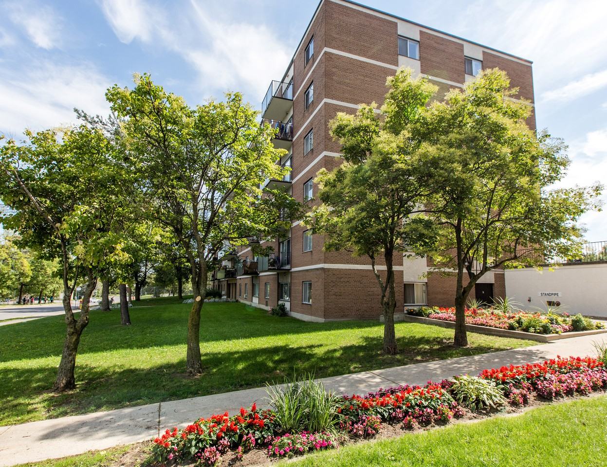 Canterbury Square Apartments in Alta Vista, Ottawa, ON K1G 3B2 Zumper