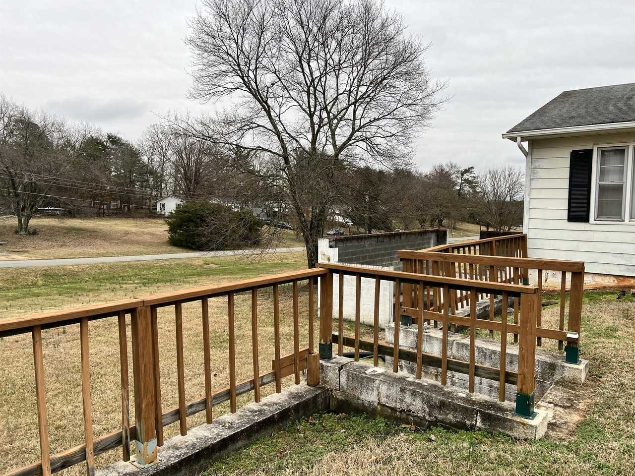 320 Huff Cir #1 - Photo 2 of 10