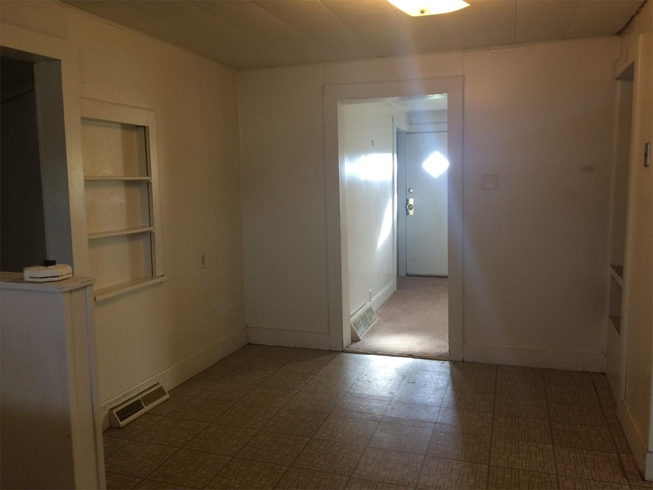1923 E Ridgeway Ave - Photo 3 of 6