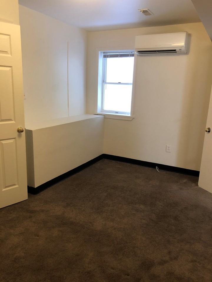 14 E Lancaster Ave - Photo 3 of 5