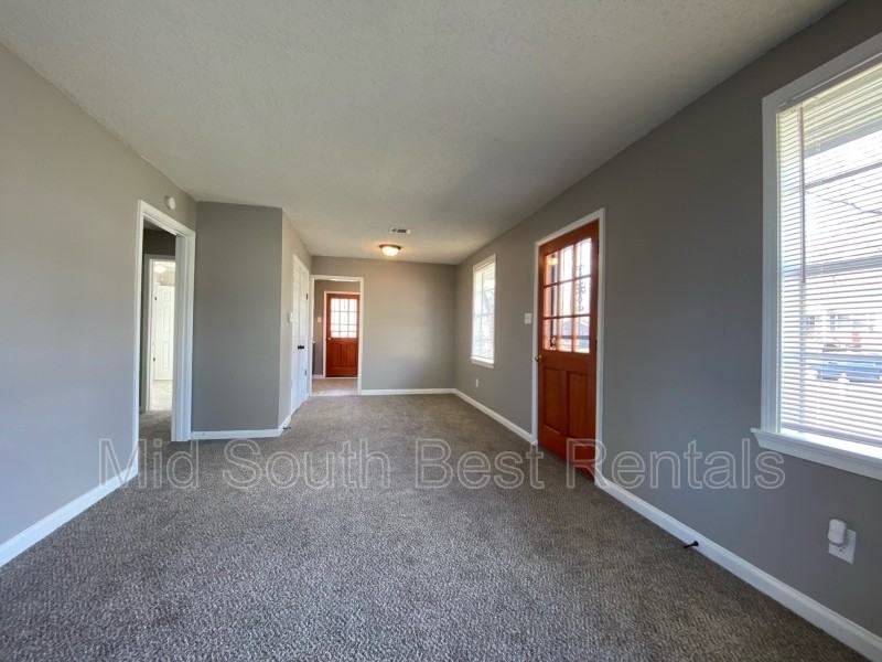 1990 Martin Cir - Photo 2 of 6