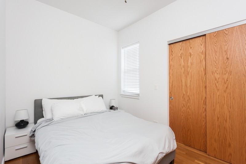 1637 W Grand Ave - Photo 3 of 27