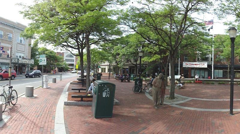 405 Highland Ave #31 - Photo 2 of 5