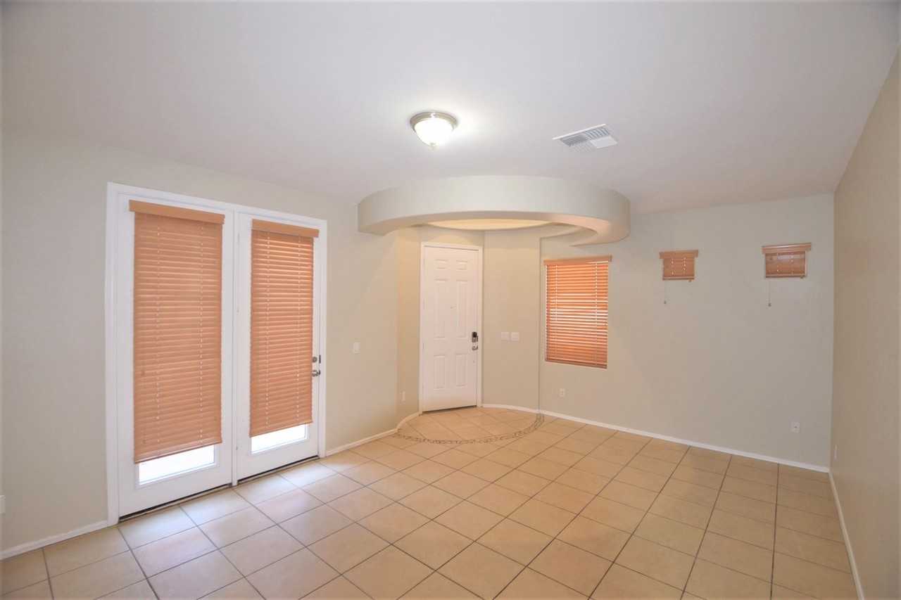 4540 W Valencia Dr - Photo 2 of 12