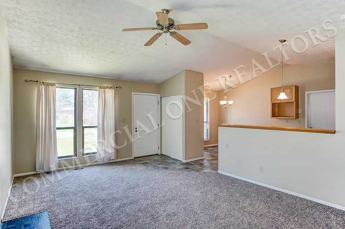 1953 Starbridge Ct - Photo 2 of 11