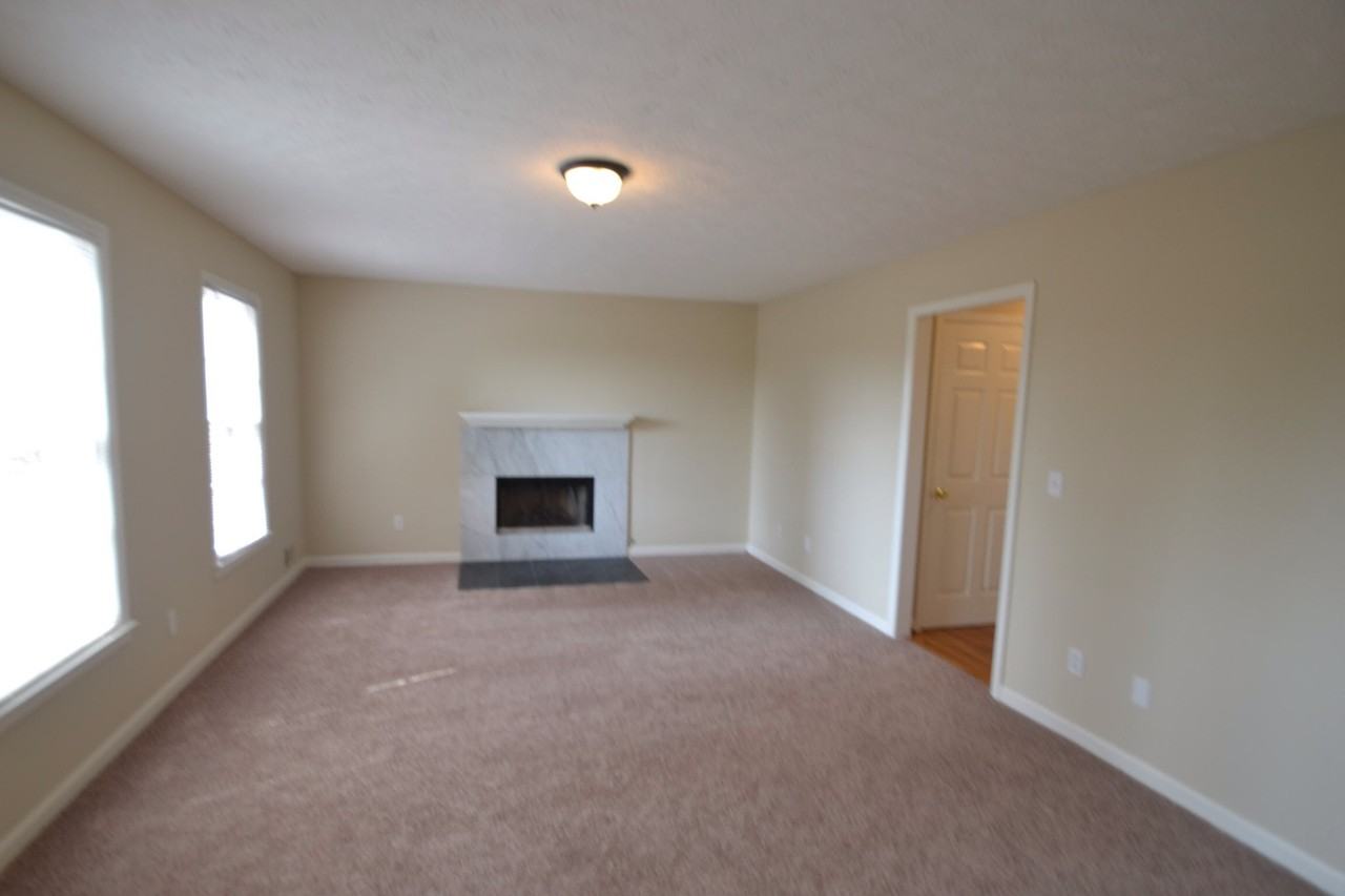 2230 Mills Wood Run - Photo 3 of 10