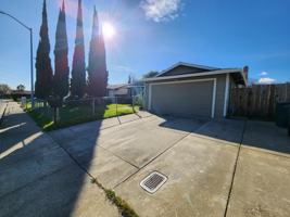 featured image of 735 Wedgewood Dr #1