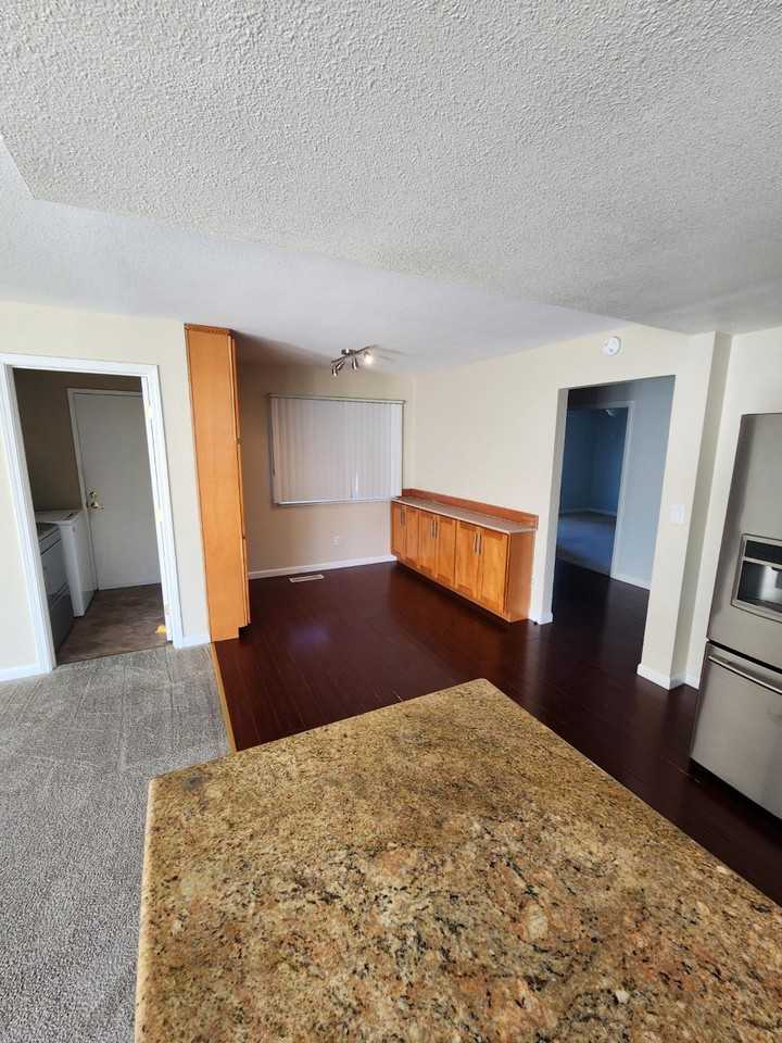 735 Wedgewood Dr #1 - Photo 6 of 19