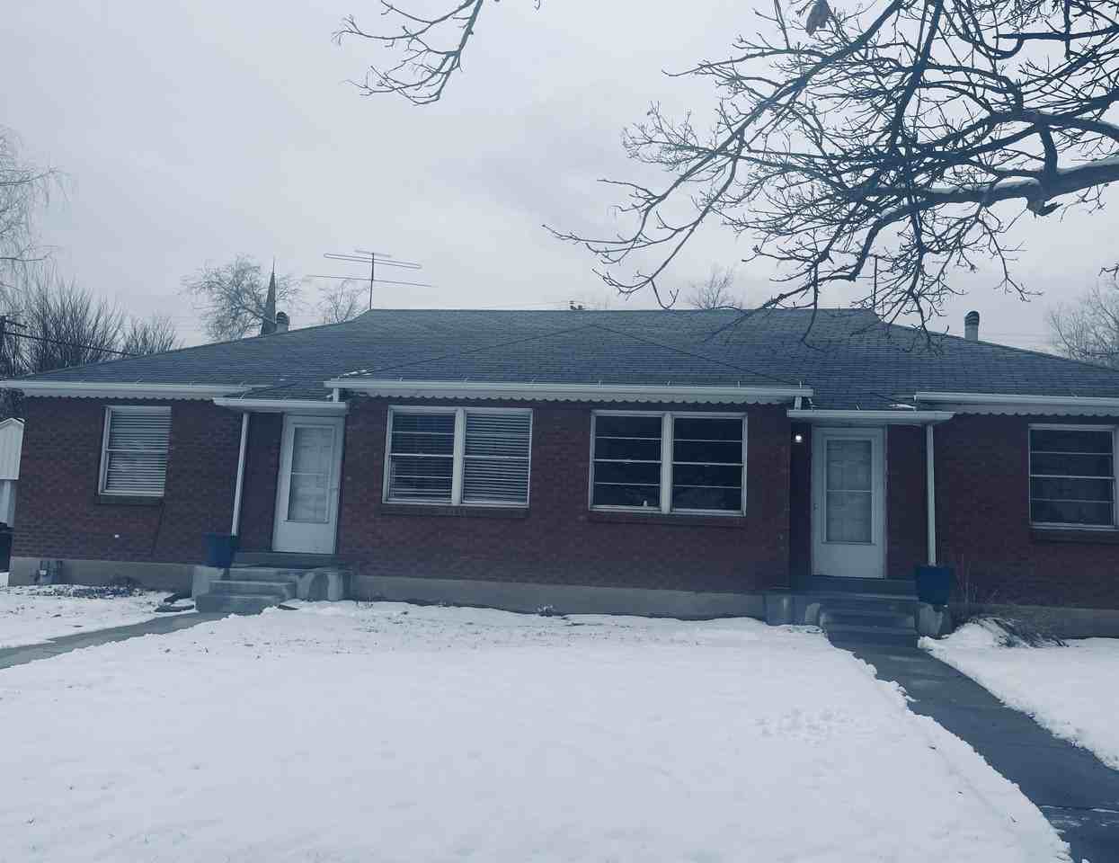 1723 E Ramona Ave #1723