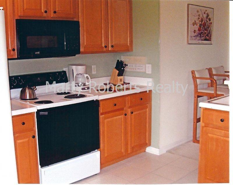 3022 Andover Ct - Photo 3 of 6