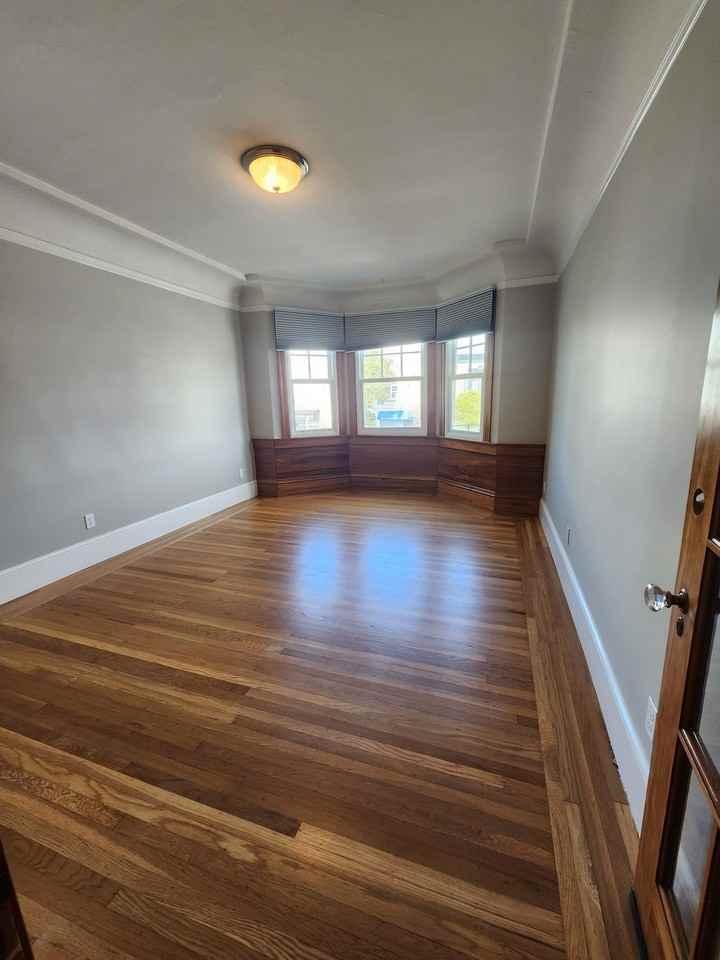 405 22nd Ave #405 - Photo 6 of 10