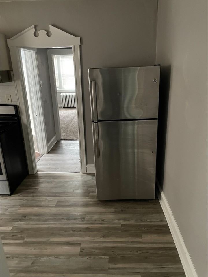 6529 Torresdale Ave #2 - Photo 6 of 7