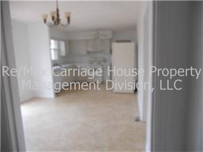 424 Safford View Dr - Photo 3 of 9