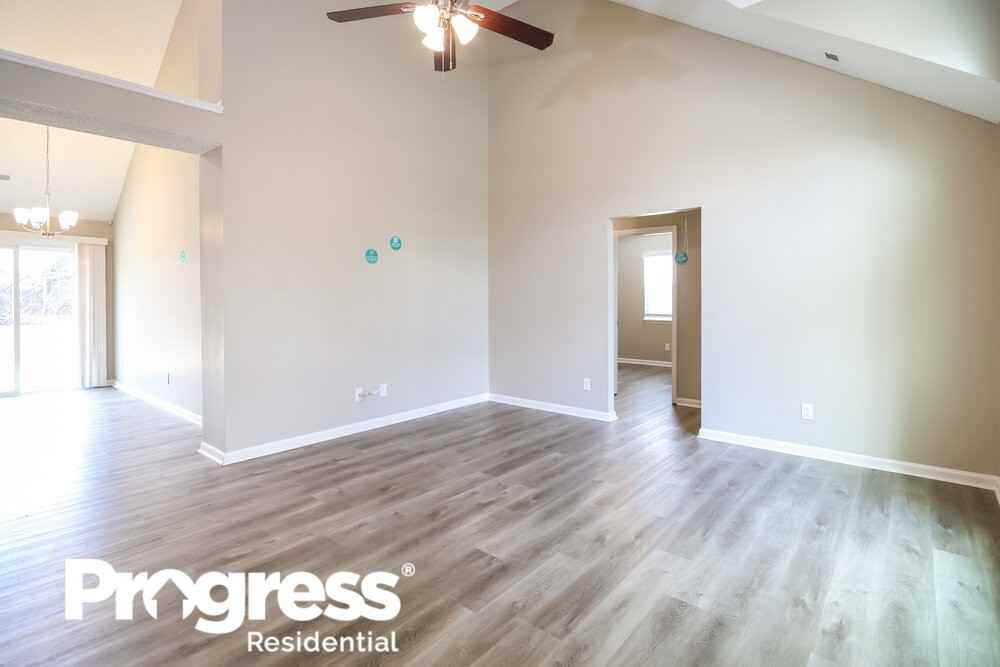 3363 Prescott Pl Nw - Photo 3 of 16