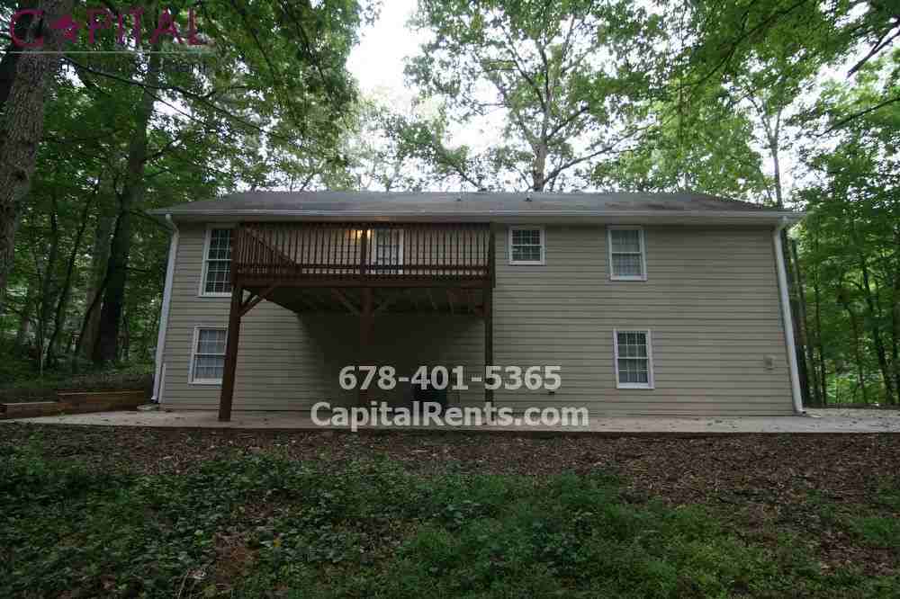 130 Lori Ln - Photo 2 of 11