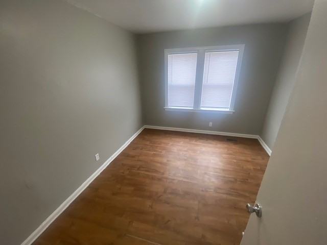 1524 E 3rd St N #1 - Photo 5 of 10