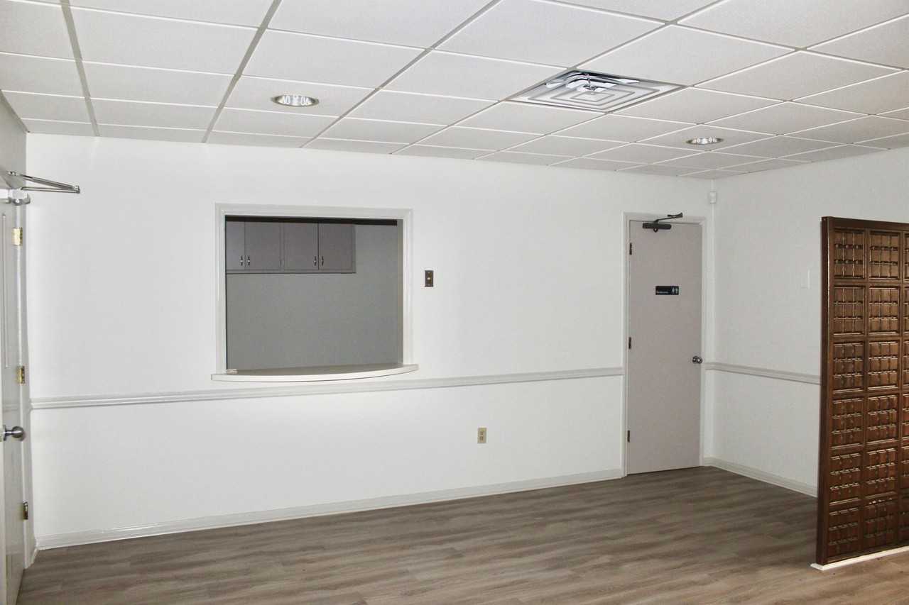 1505 W 3rd Ave #A - Photo 4 of 20