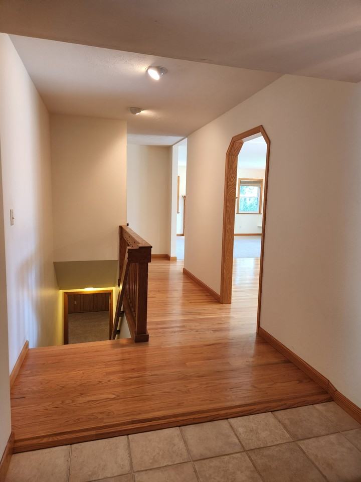 2410 W 20th Street Rd #1 - Photo 2 of 26