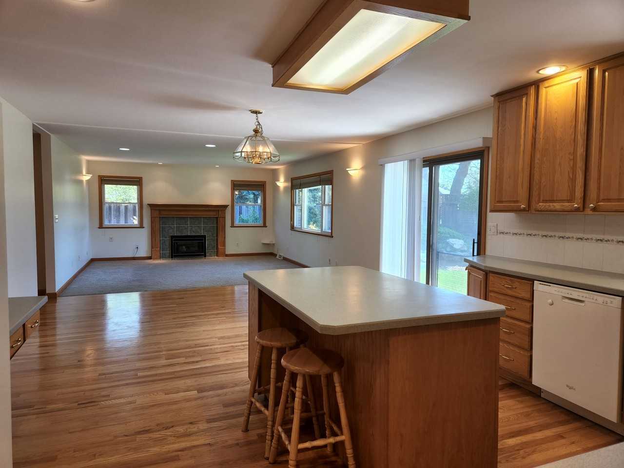 2410 W 20th Street Rd #1 - Photo 7 of 26