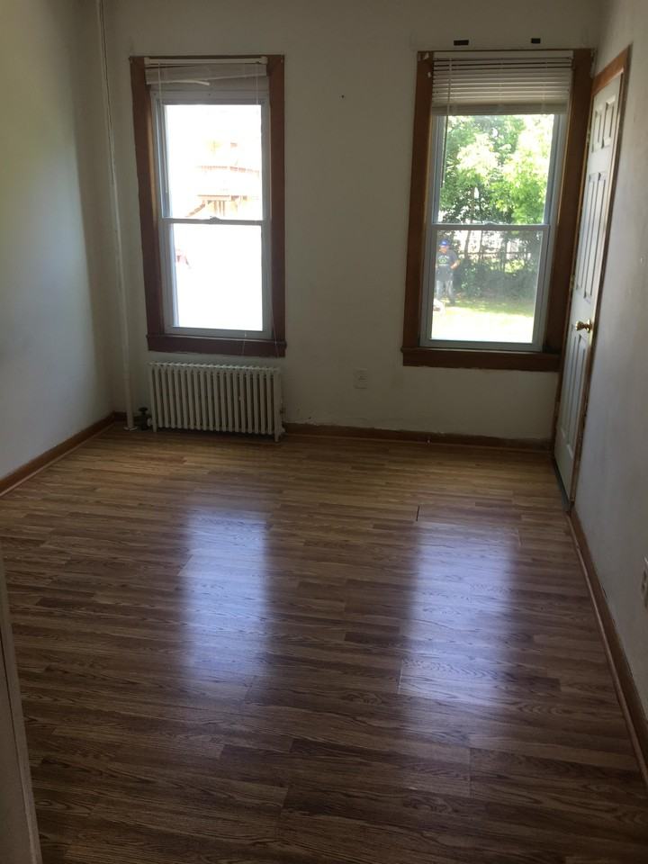 33 Delafield St #1 - Photo 5 of 20