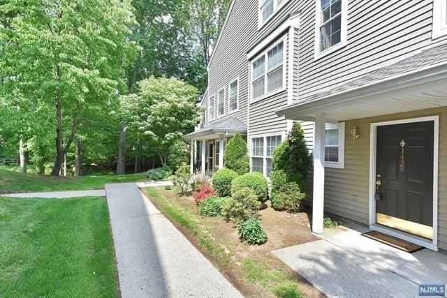 1429 York St - Photo 3 of 20