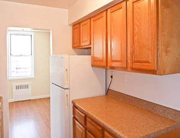 Jamaica Avenue and 226th st - Photo 3 of 6