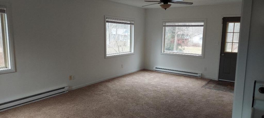 6126 Monroe St - Photo 6 of 13