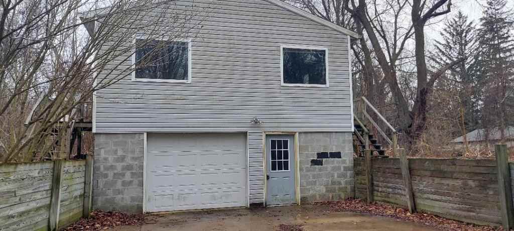 6126 Monroe St - Photo 3 of 13