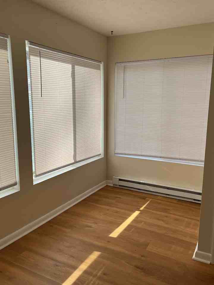 2350 Rolfe St #A - Photo 3 of 8