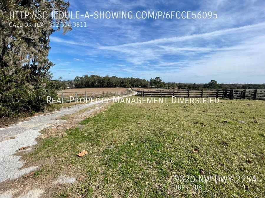 9320 Nw Highway 225a - Photo 3 of 19