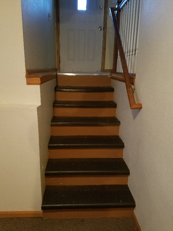 2323 Ponderosa Ct - Photo 5 of 7