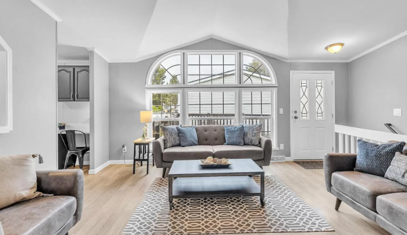 5045 W Custer Pl - Photo 3 of 11