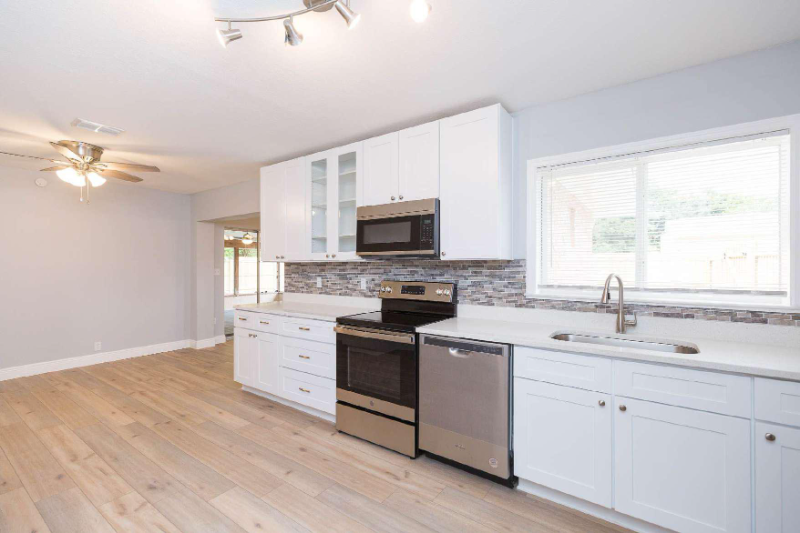 7518 New Jersey Ave #B - Photo 2 of 18