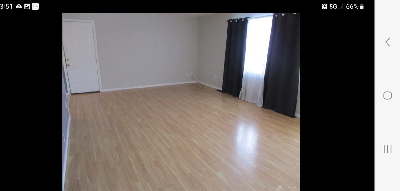 3250 Sheffield Rd - Photo 3 of 10