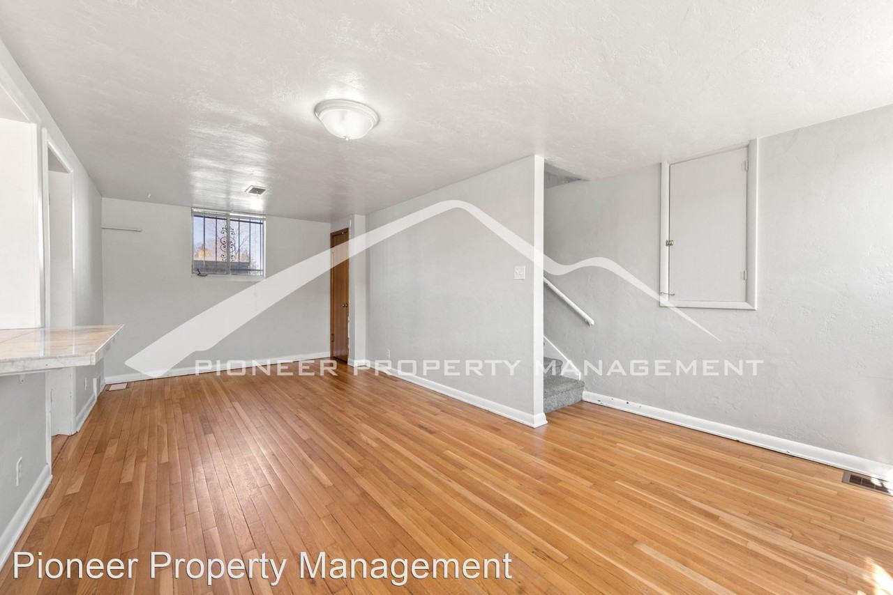 4822 Fenton St - Photo 2 of 10